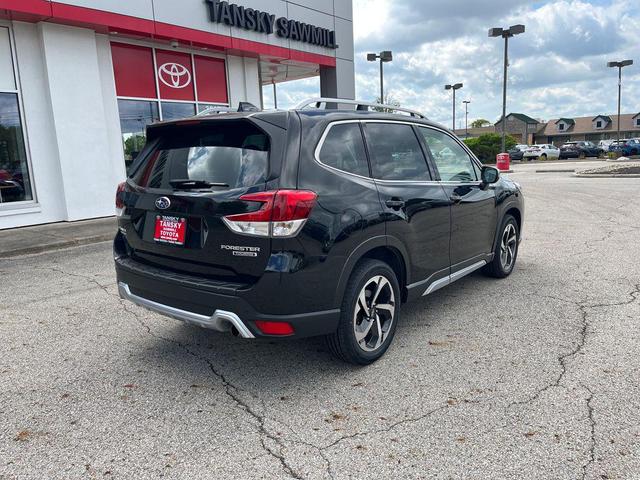 Photo of 2023 Crystal Black Silica Subaru Forester