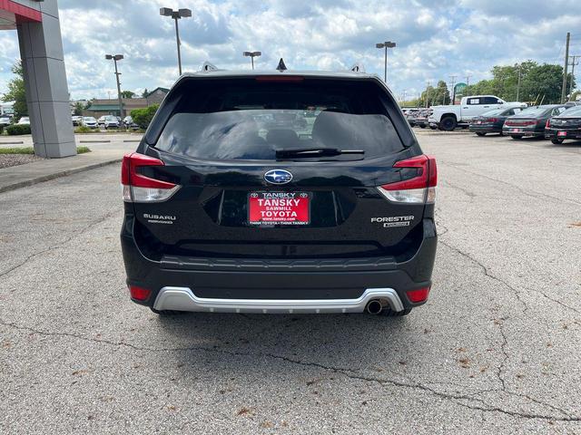 Photo of 2023 Crystal Black Silica Subaru Forester