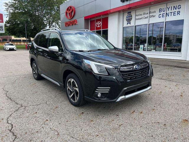 Photo of 2023 Crystal Black Silica Subaru Forester