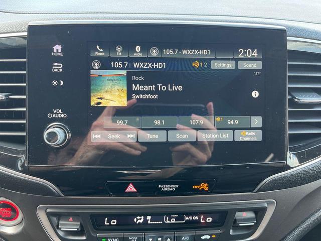 Photo of 2022 Platinum White Pearl Honda Pilot