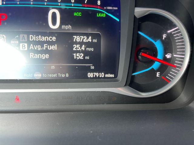 Photo of 2022 Platinum White Pearl Honda Pilot