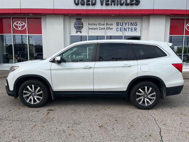 Photo of 2022 Platinum White Pearl Honda Pilot