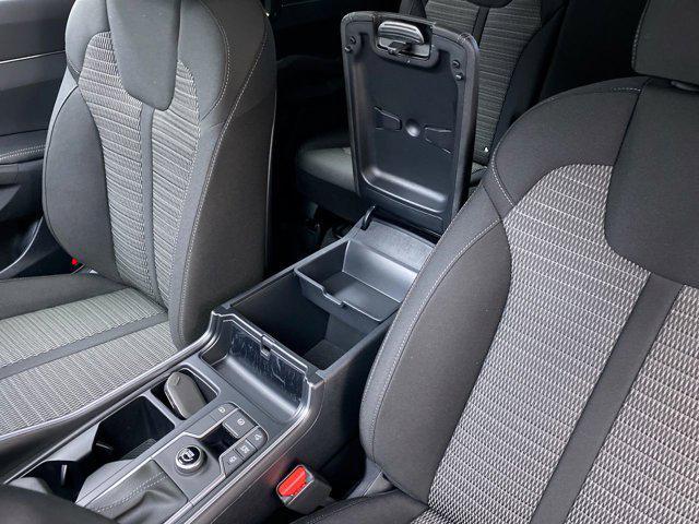 Photo of 2025 Ebony Black Kia Sorento