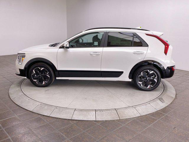 Photo of 2025 SNOWWHITE Kia Niro EV