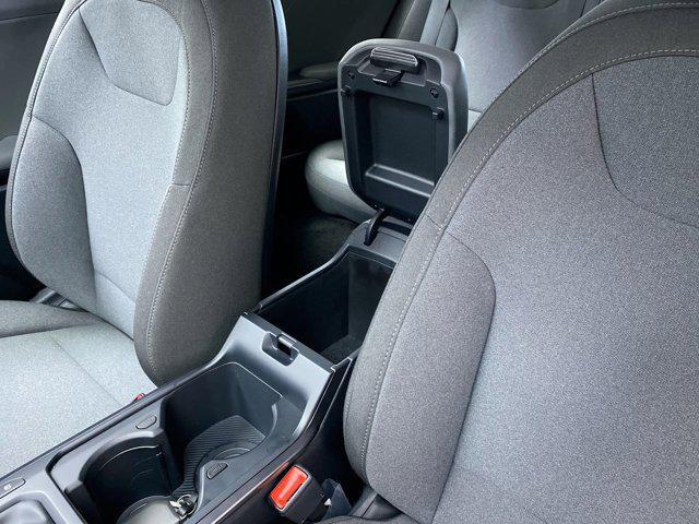 Photo of 2025 Steel Gray Kia K4