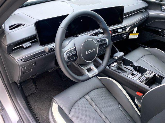 Photo of 2025 Steel Matte Gray Kia K5