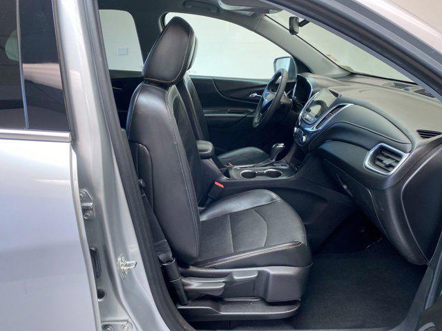 Photo of 2019 Silver Ice Metallic Chevrolet Equinox
