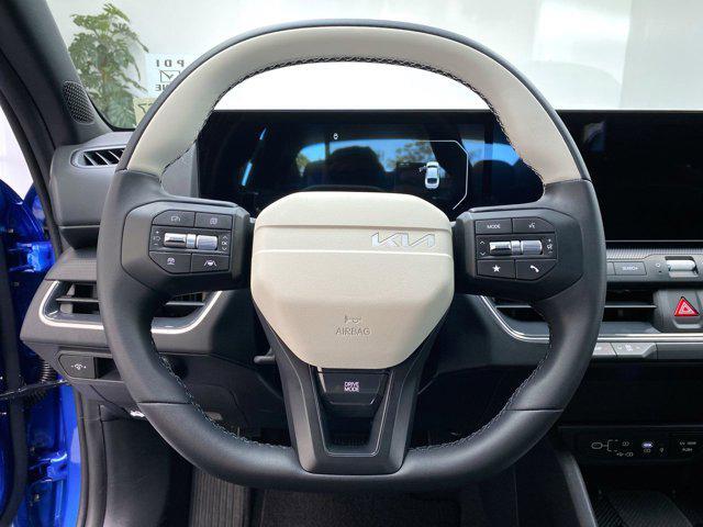 Photo of 2025 Wave Blue Kia K4