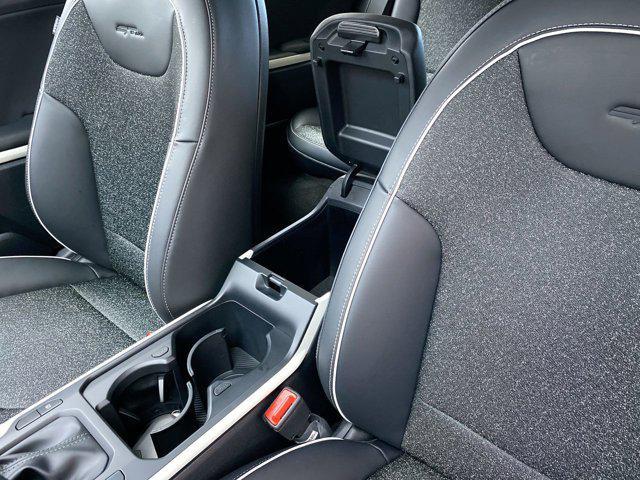 Photo of 2025 Wave Blue Kia K4