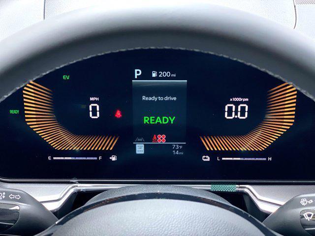 Photo of 2025 Cityscape Green Kia Sorento Hybrid