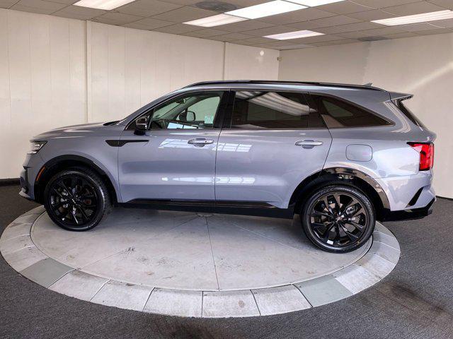 Photo of 2022 Everlasting Silver Kia Sorento