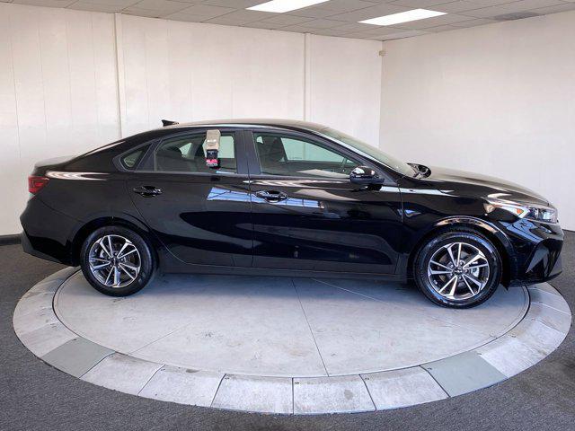 Photo of 2023 Aurora Black Kia Forte