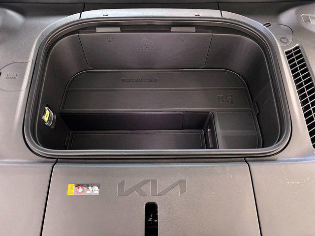 Photo of 2026 Ivory Silver Kia EV9