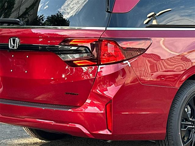 Photo of 2026 Radiant Red Honda Odyssey