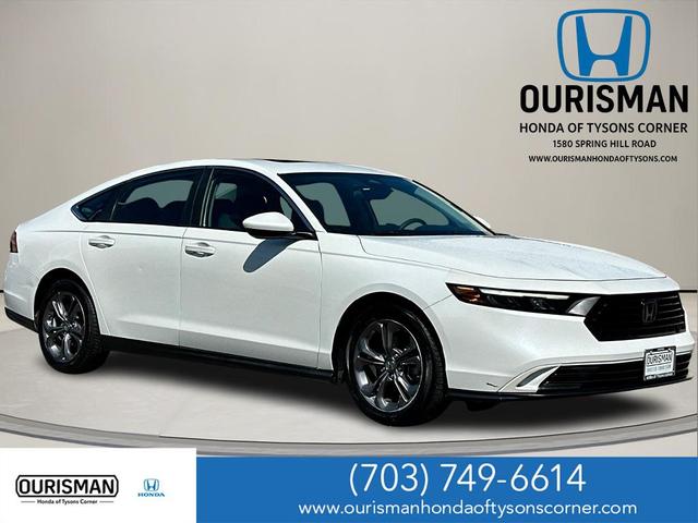 Photo of 2023 White Honda Accord