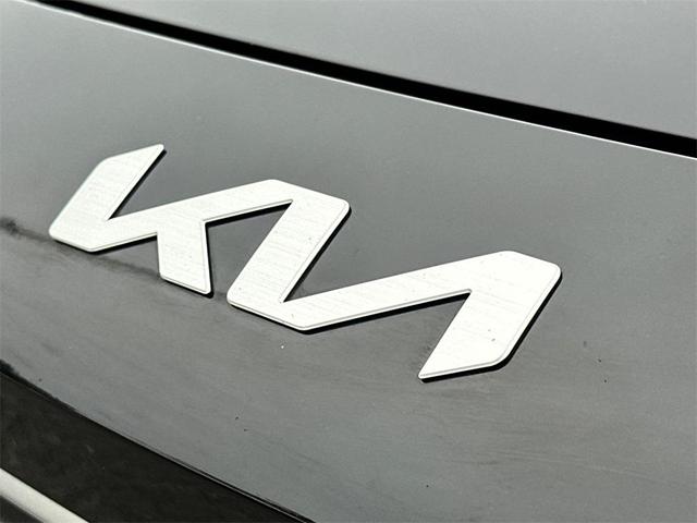 Photo of 2023 Aurora Black Kia Rio