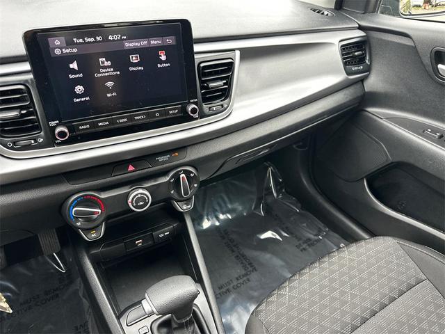 Photo of 2023 Aurora Black Kia Rio