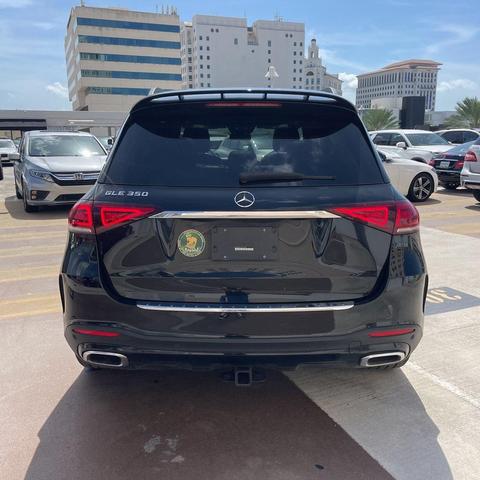 Photo of 2022 Obsidian Black Metallic Mercedes-Benz GLE 350