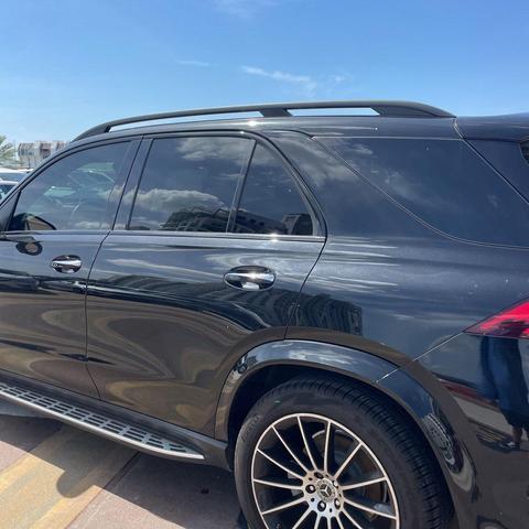Photo of 2022 Obsidian Black Metallic Mercedes-Benz GLE 350