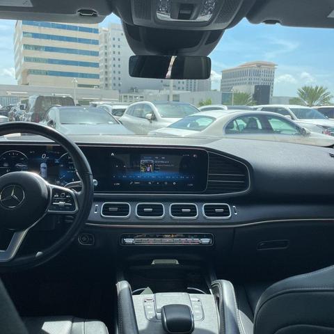 Photo of 2022 Obsidian Black Metallic Mercedes-Benz GLE 350