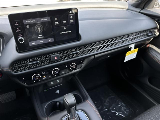 Photo of 2026 Platinum White Honda HR-V