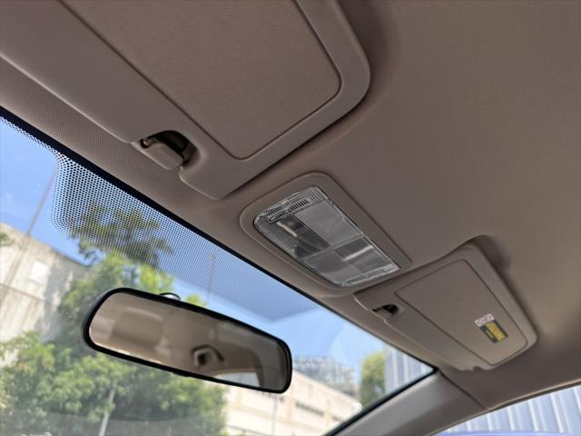 Photo of 2009 Magnetic Pearl Honda Civic Hybrid