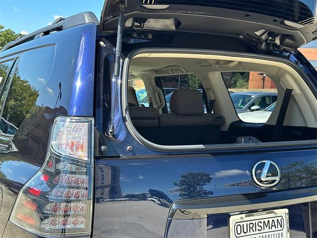 Photo of 2020 Blue Lexus GX 460