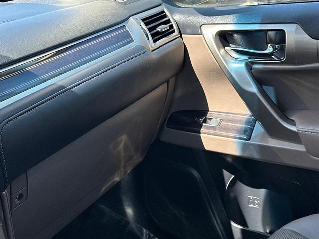 Photo of 2020 Blue Lexus GX 460