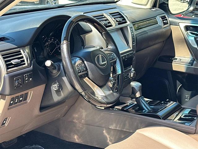 Photo of 2020 Blue Lexus GX 460