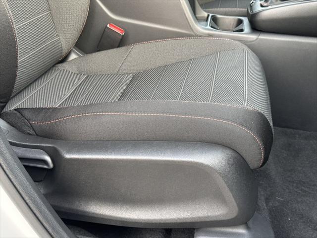 Photo of 2026 Platinum White Honda CR-V Hybrid