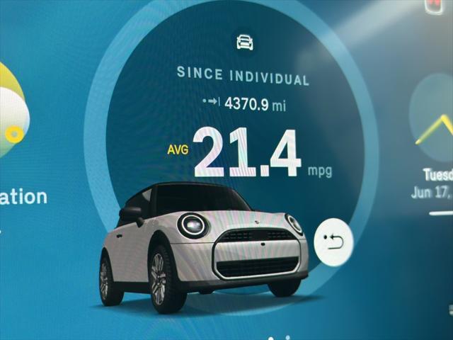 Photo of 2025 Silver MINI Hardtop