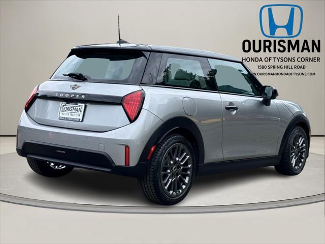 Photo of 2025 Silver MINI Hardtop