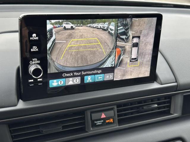 Photo of 2025 Crystal Black Pearl Honda Pilot