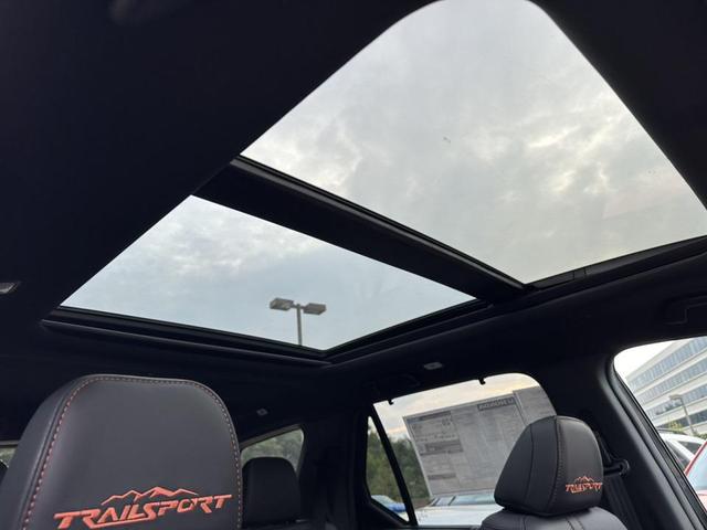 Photo of 2025 Crystal Black Pearl Honda Pilot