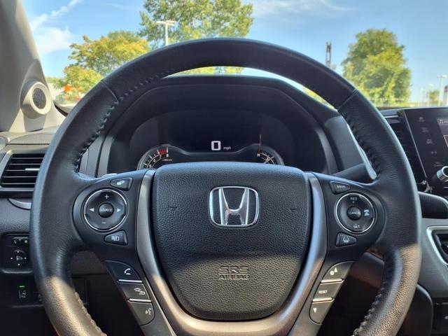 Photo of 2022 Crystal Black Pearl Honda Ridgeline