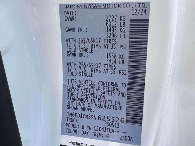 Photo of 2025 Glacier White Nissan Frontier