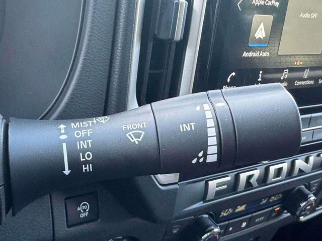 Photo of 2025 Glacier White Nissan Frontier