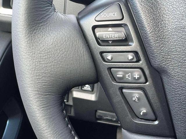 Photo of 2025 Glacier White Nissan Frontier