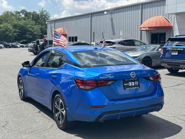 Photo of 2022 Electric Blue Metallic Nissan Sentra