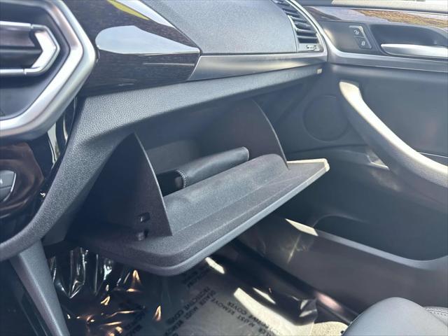 Photo of 2022 Alpine White BMW X3