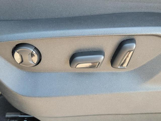 Photo of 2024 Platinum Gray Metallic Volkswagen Atlas