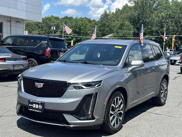 Photo of 2024 Argent Silver Metallic Cadillac XT6