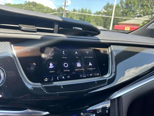 Photo of 2024 Argent Silver Metallic Cadillac XT6
