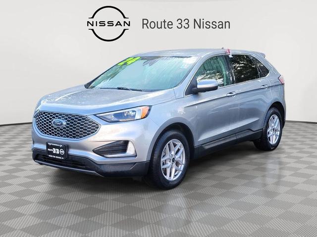 Photo of 2024 Iconic Silver Metallic Ford Edge