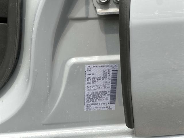 Photo of 2023 Boulder Gray Pearl Nissan Frontier
