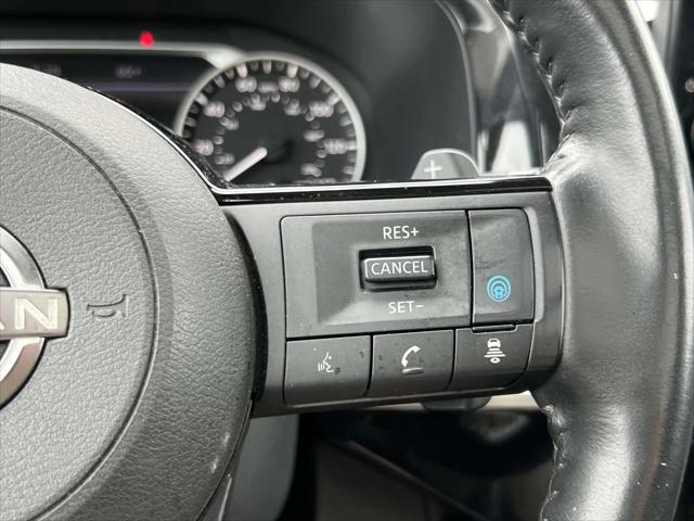 Photo of 2022 Scarlet Ember Tintcoat Nissan Pathfinder