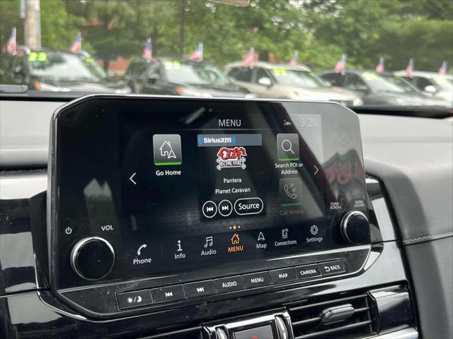 Photo of 2022 Scarlet Ember Tintcoat Nissan Pathfinder