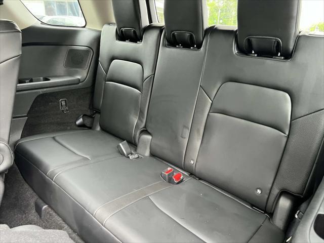 Photo of 2022 Scarlet Ember Tintcoat Nissan Pathfinder