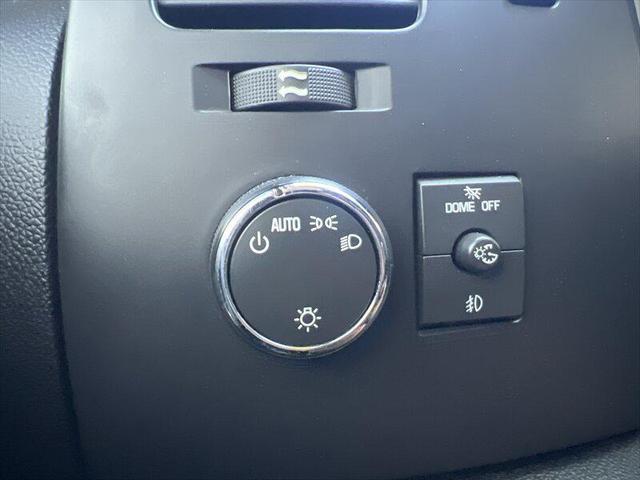 Photo of 2008 Blue Granite Metallic Chevrolet Silverado 2500