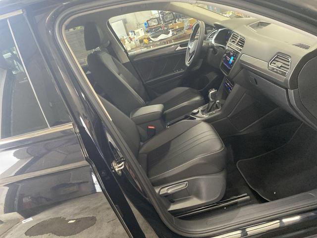 Photo of 2023 Deep Black Volkswagen Tiguan